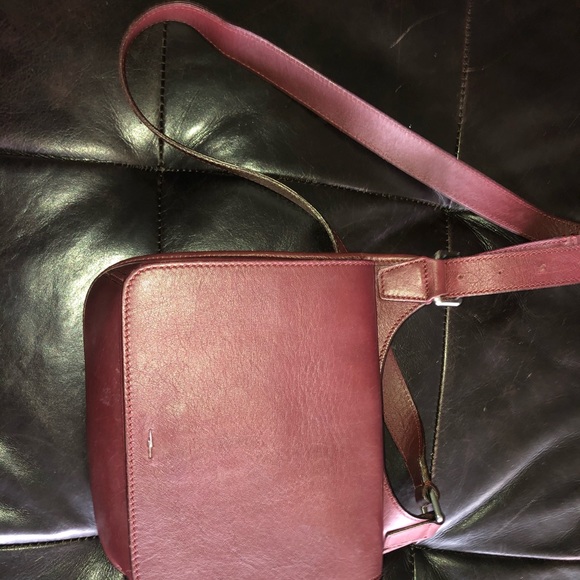 Shinola Detroit Women’s Crossbody Purse - Picture 2 of 6